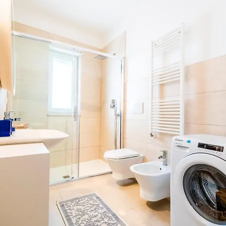 Chiara - Luxury Seaside Retreat דירה פולינאנו א מארה
