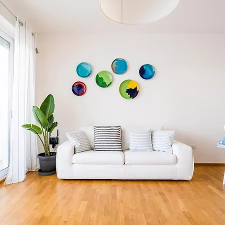 Chiara - Luxury Seaside Retreat * פולינאנו א מארה